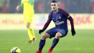 Marco Verratti cotrola el balón durante un partido