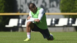 Salcido, en un entrenamiento del Tri en el Mundial de Brasil 2014