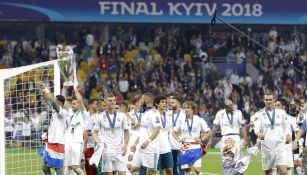 Jugadores del Real Madrid celebran victoria en Kiev 