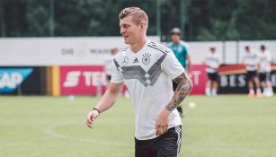 Toni Kroos entrena con la Selección de Alemania