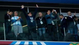 Maradona, en uno de los palcos del Estadio del Spartak