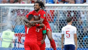 Jugadores de Panamá celebran con Baloy