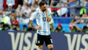 Messi se lamenta en el juego vs Francia en Octavos de Rusia 2018