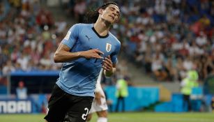 Cavani se lamenta en juego contra Portugal