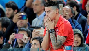 James Rodríguez observó el juego ante Inglaterra desde un palco