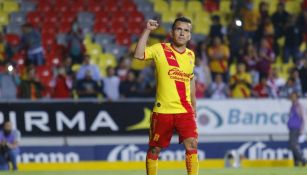 Chato Rodríguez durante un partido con Morelia