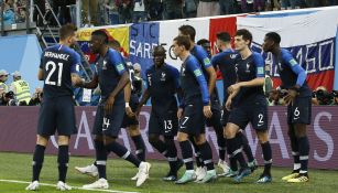 Jugadores de Francia celebran un gol en el Mundial 