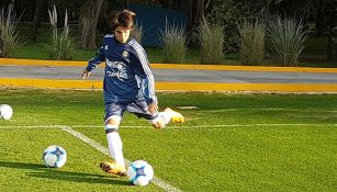 Luka Romero, durante un entrenamiento con la Albiceleste