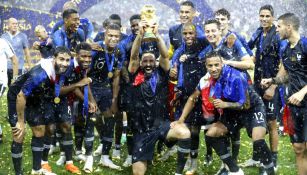 Francia celebra luego de coronarse Campeón de Rusia 2018