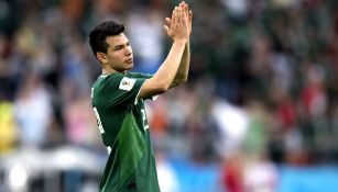 Chucky Lozano durante un partido contra Suecia