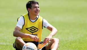 Lozano sonríe tras un entrenamiento con el PSV