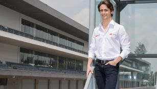 Esteban Gutiérrez posa como embajador del GP