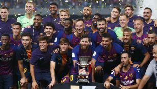 Barcelona celebra título de Supercopa