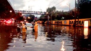 Autoridades atienden inundaciones en la CDMX