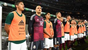 Elementos del Tricolor durante el Himno Nacional 