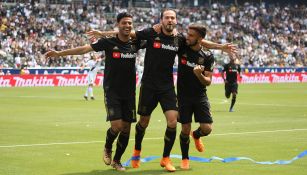 Carlos Vela festeja con del LAFC