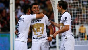 Pumas festeja gol de Pablo Barrera en la J3 del A2018
