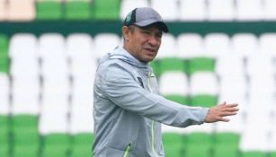 Nacho Ambriz durante un entrenamiento del León 