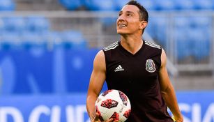 Guardado en entrenamiento con la Selección Mexicana 