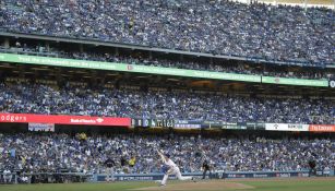 Walker Buehler durante un lanzamiento en el Juego 3