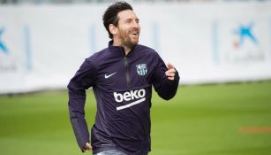 Messi realiza un entrenamiento con el Barcelona 