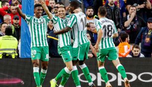 Real Betis celebra victoria frente al Barcelona 