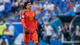 Ochoa en partido con el Tri 