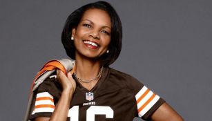 Condolezza Rice, con el jersey de los Browns