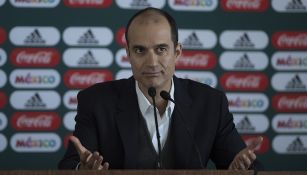 Guillermo Cantú, en conferencia de prensa en el CAR
