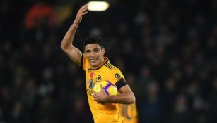 Jiménez festeja anotación con Wolverhampton