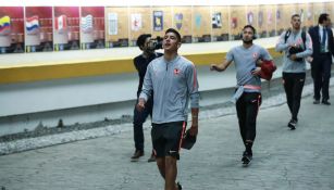 Jugadores del América ingresan al Estadio Azteca