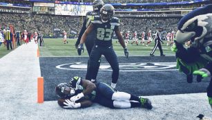 Davis celebra su touchdown frente a Cardinals