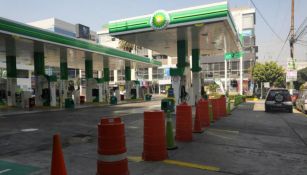 Estación de gasolina sin servicio 