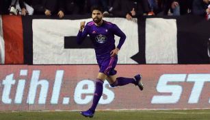 Néstor Araujo festejando su gol con el Celta de Vigo 