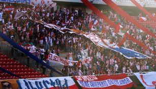 La afición del Guadalajara, durante el entrenamiento previo al Mundial de Clubes