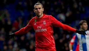 Bale festeja gol con el Real Madrid 
