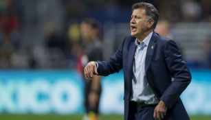 Osorio durante encuentro amistoso de la Selección Mexicana 