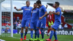 Cruz Azul festeja gol de Elías Hernández en la J4 del C2019