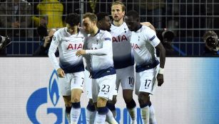 Tottenham celebra una anotación frente al Borussia 