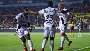 Nahuelpán festeja su gol contra Monarcas