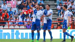 Edwin Cardona festeja gol ante Xolos de Tijuana