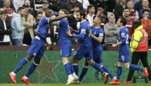 Everton celebrando un gol