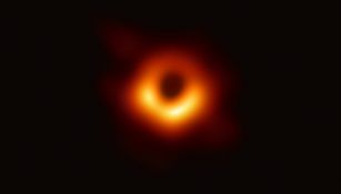 Agujero negro captado por Telescopio del Horizonte de Eventos 
