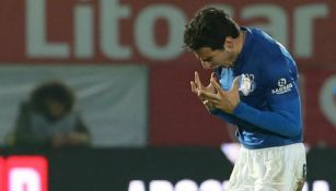 Briseño se lamenta durante un juego con el Feirense