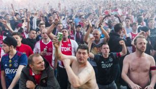 Aficionados del Ajax antes de un partido