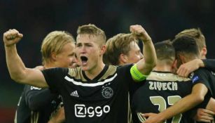Matthijs de Ligt celebra el triunfo del Ajax contra el Benfica