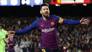 Messi en festejo de gol con el Barcelona 