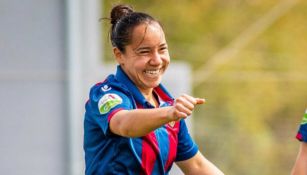 Charlyn Corral sonríe tras marcar un gol con el Levante