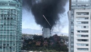 Incendio en la zona de Santa Fe en la Ciudad de México