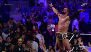 Finn Bálor celebra victoria frente a Andrade 'Cien Almas'